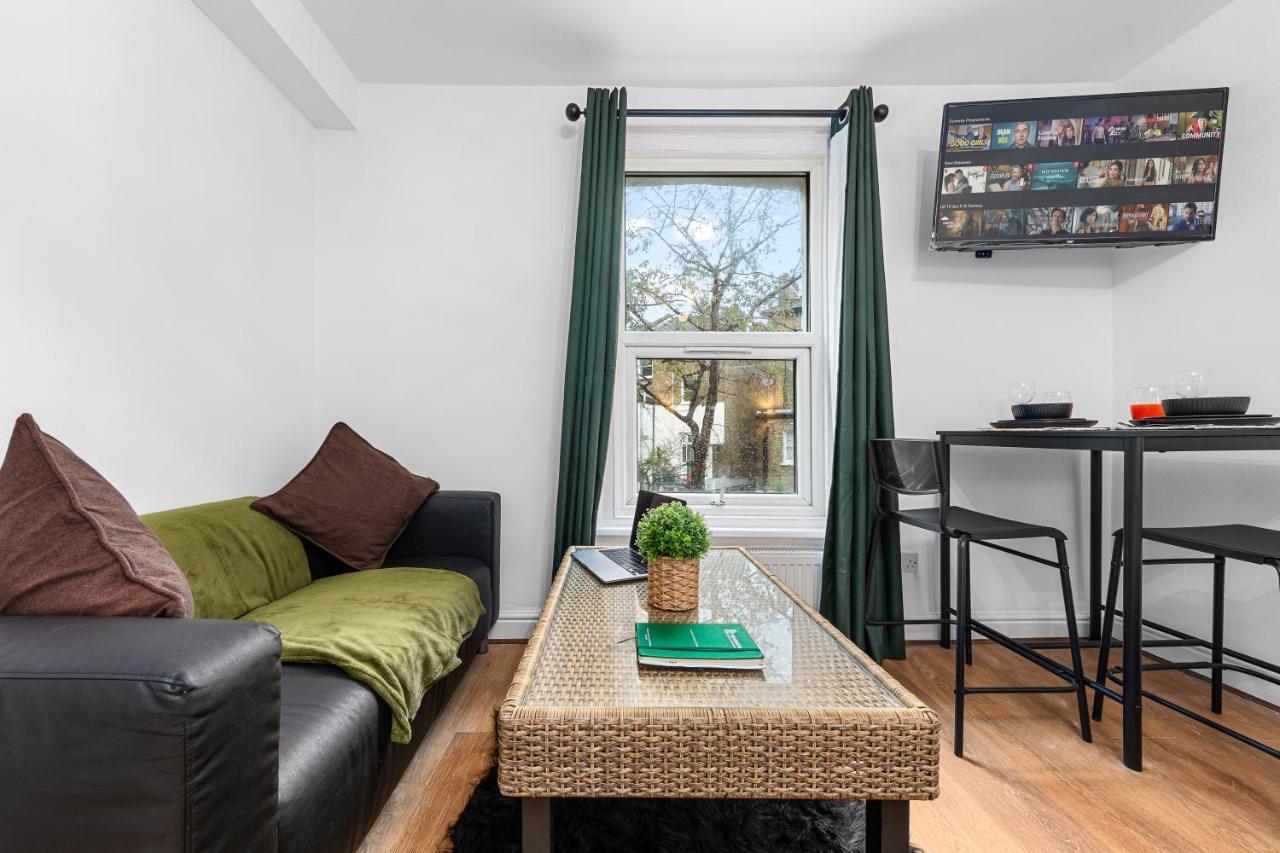 Modern Gem Brixton Centre Cozy & Comfort Charis City Studio ลอนดอน ภายนอก รูปภาพ